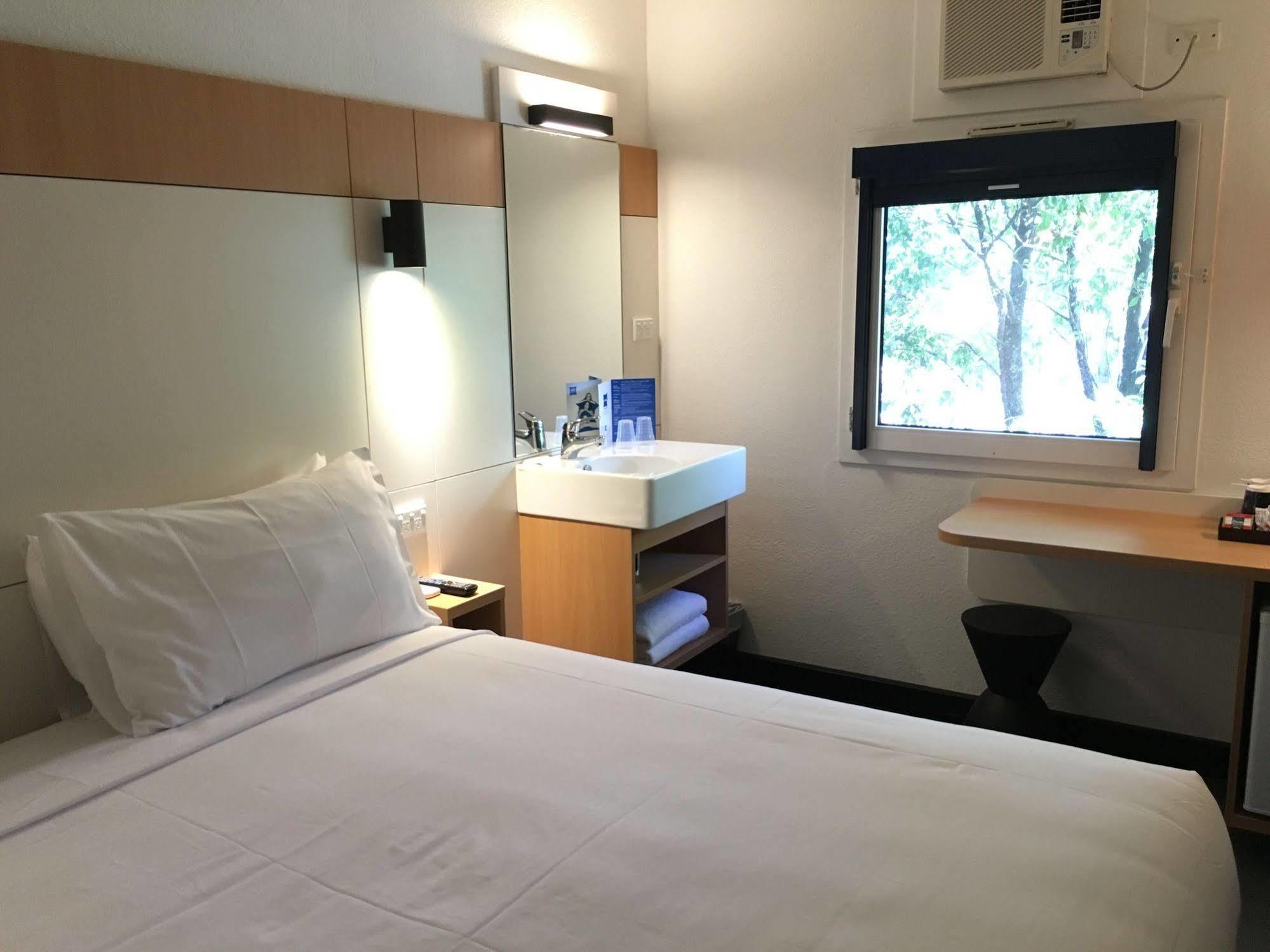 Ibis Budget - Enfield Sydney Eksteriør bilde